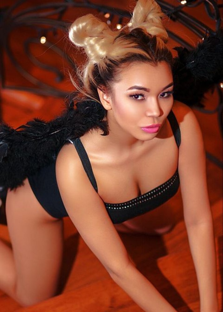 Индивидуалка Эля главное фото в городе Морозовск 