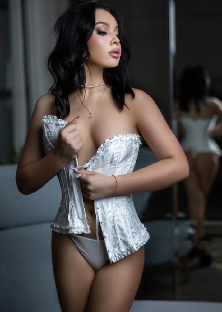 Индивидуалка Эмилия фото № 2 в городе Морозовск